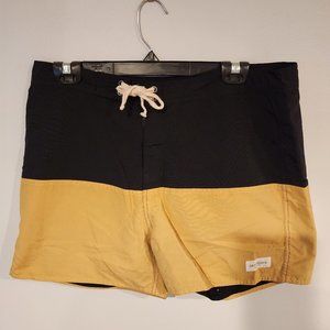 Saturdays NYC - Men's Ennis Board Shorts in Black Yellow Size 33